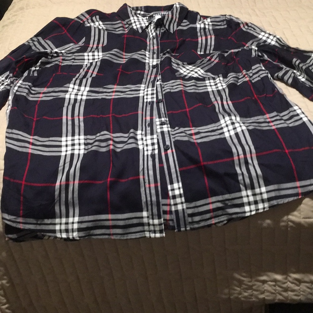 Men button down long sleeve  shirt